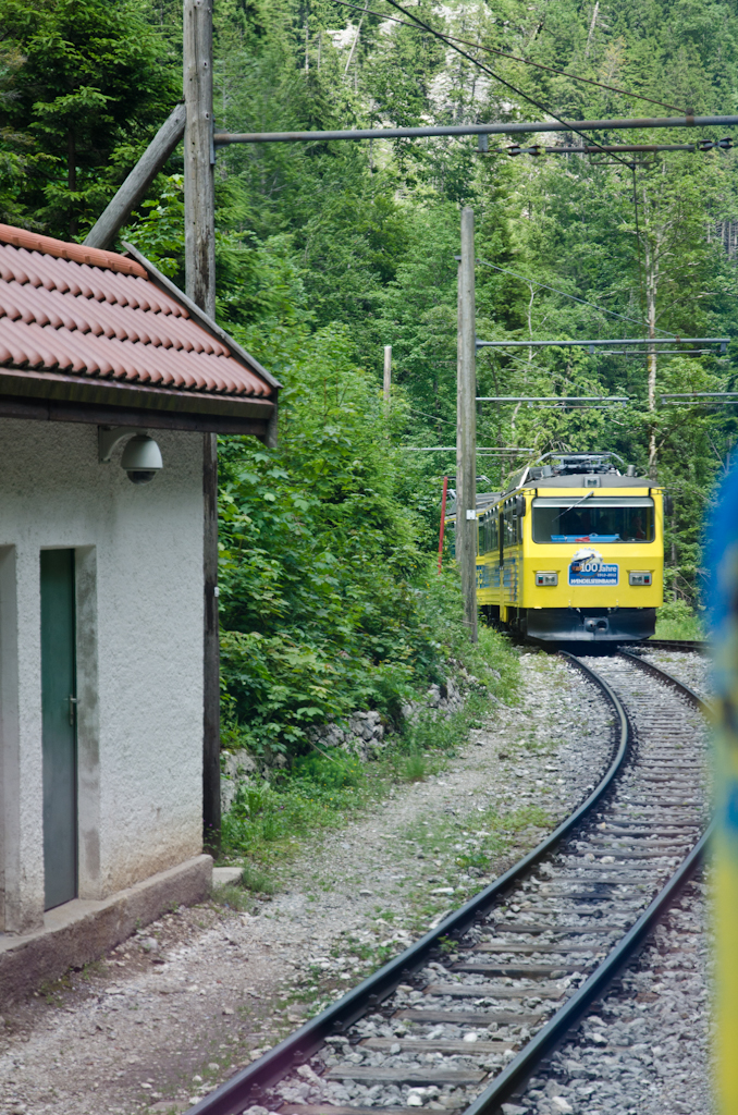 130701131540DSC_9159.jpg - De tegemoetkomende trein