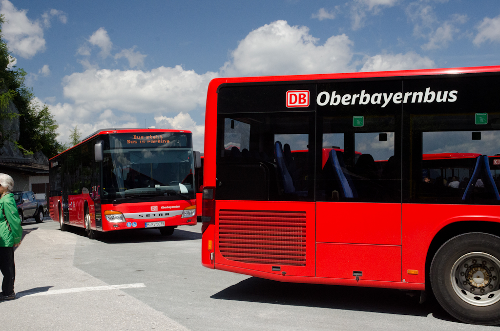 130702105301DSC_9196.jpg - De Bussen zijn boven bij het Kehlsteinhaus-Eagles nest