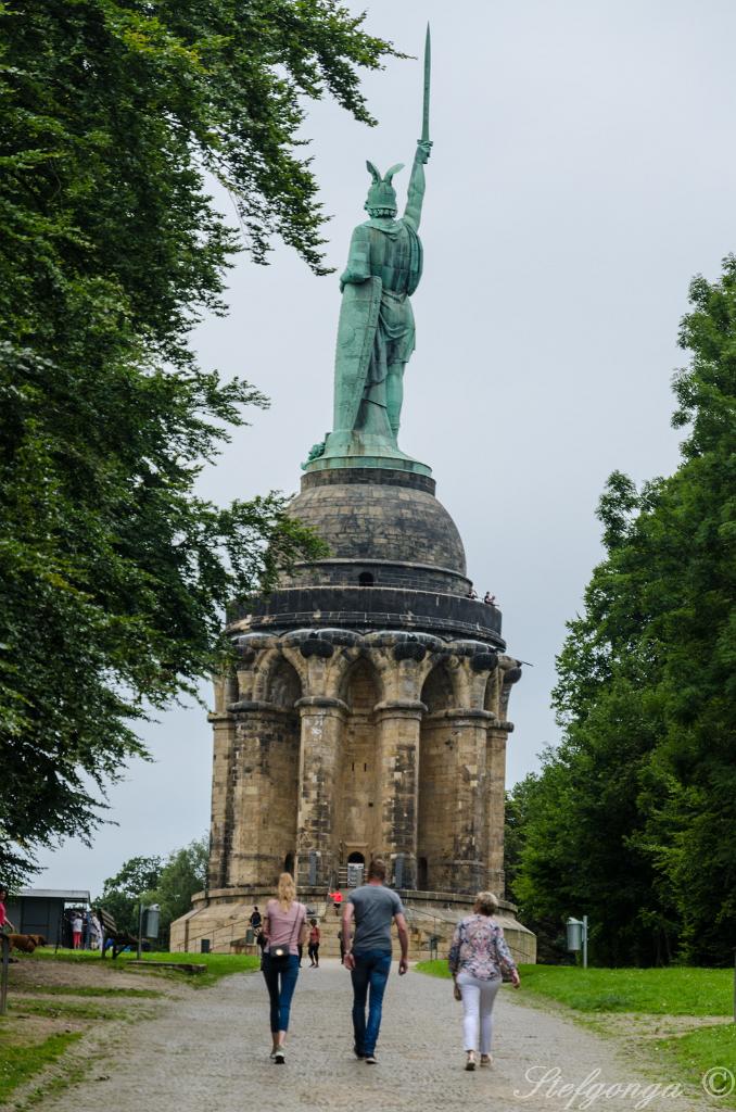 170808135007DSC_0441.jpg - Hermannsdenkmal bij Detmold