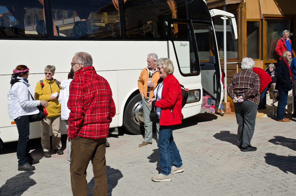 120317-091258-DSC_0644.jpg - De eerste koffiepauze op weg naar Kusadasi