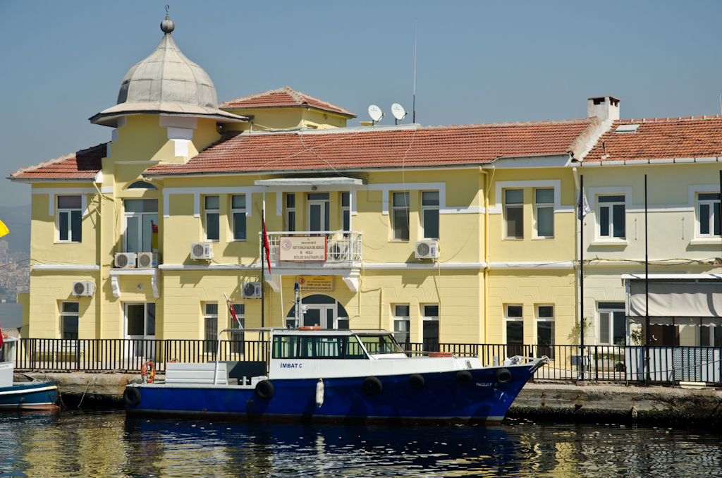 120319-102516-DSC_1212.jpg - Izmir Havenkantoor