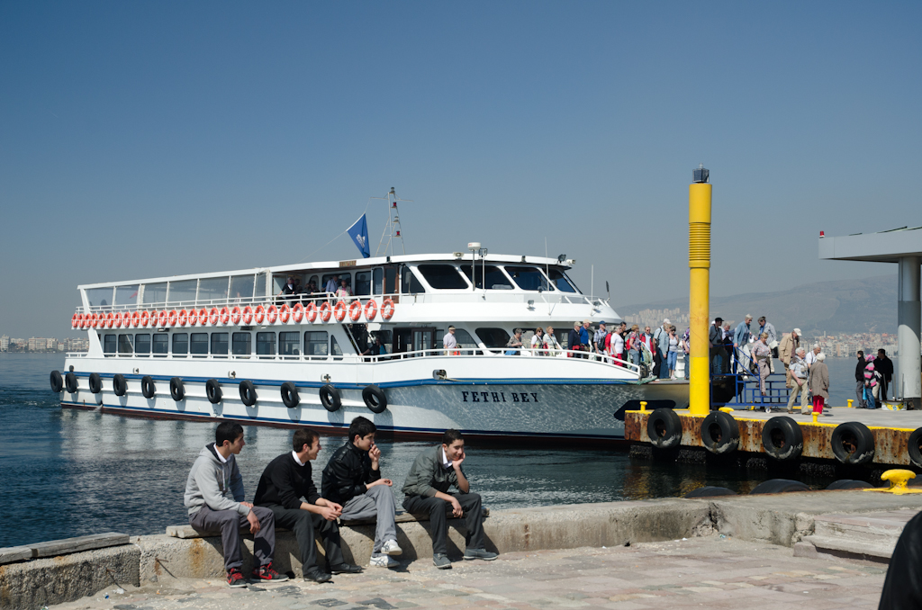 120319-103618-DSC_1221.jpg - Izmir Onze veerboot