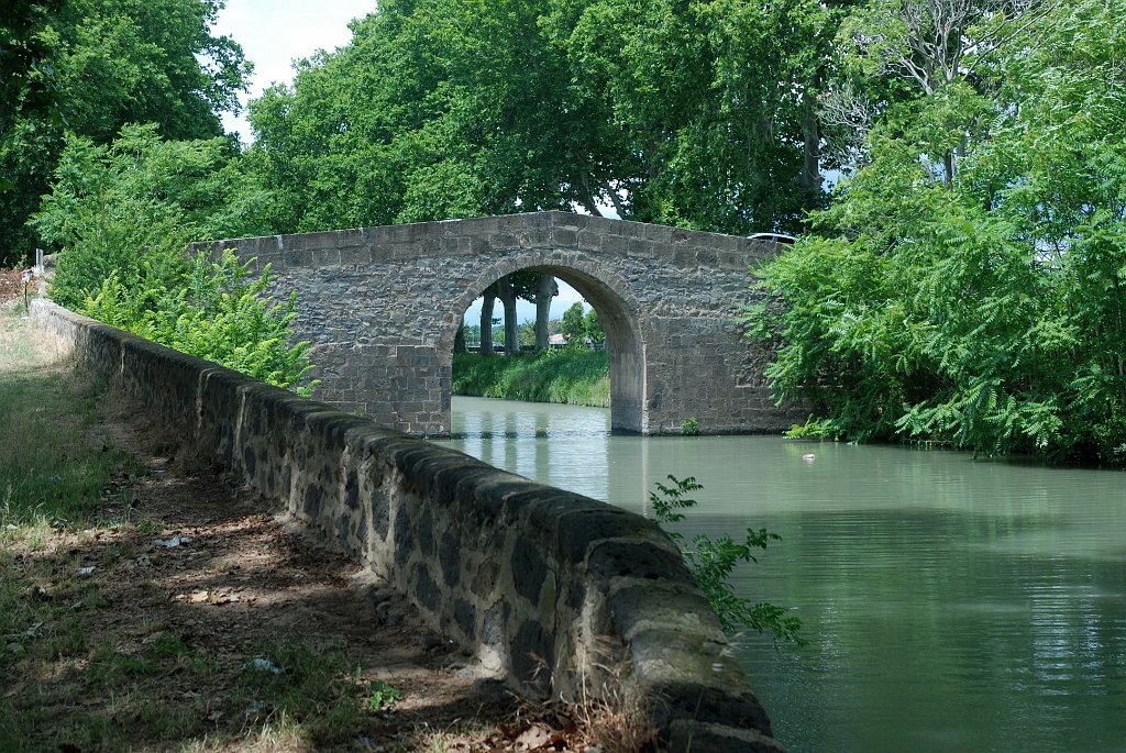 DSC_6357.JPG - Canal du midi le pont "Caylus de Mathias"