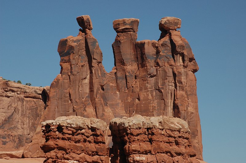 DSC_1960c.JPG - Arches National Park
De Three Gossips