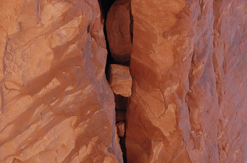 DSC_2005a.JPG - Arches National Park
North Window