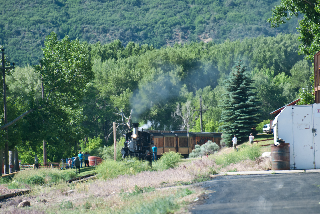 120608-162231-DSC_0379.jpg - De vroege trein naar Silverton bij de Iron Horse InnDurango 8-6-2012