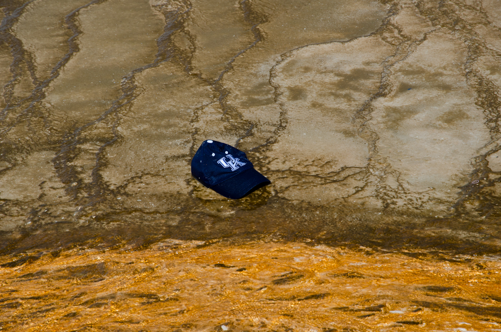 120613-235200-DSC_3553.jpg - Petje kwijt.Midway Geyser Basin.Yellowstone National Park13-6-2012