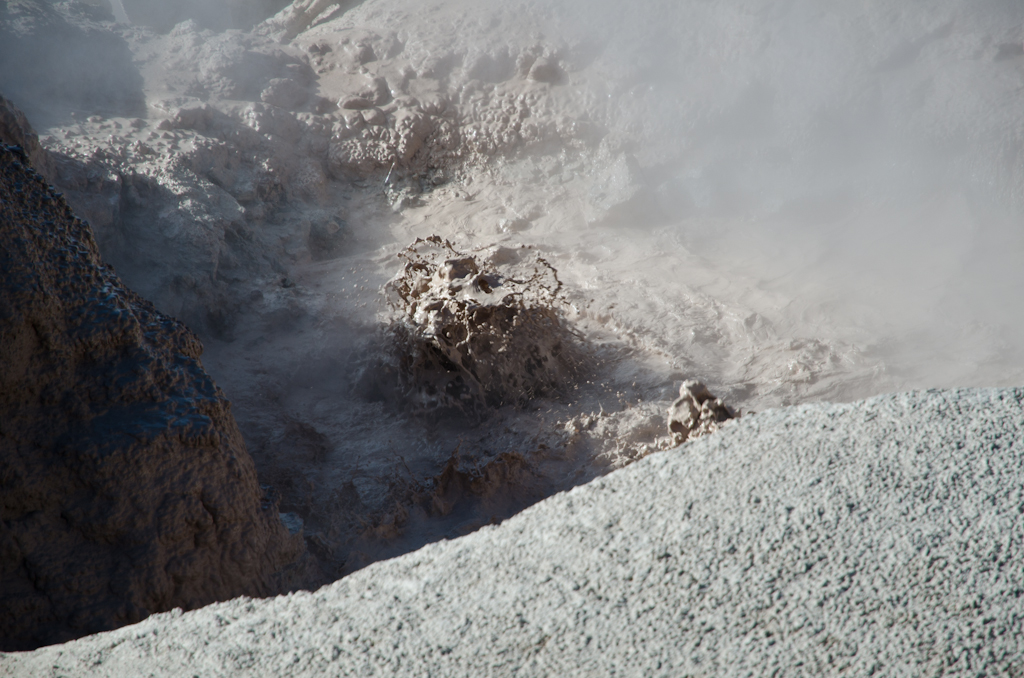 120615-010102-DSC_4027.jpg - Lower Geyser BasinYellowstone National Park14-6-2012