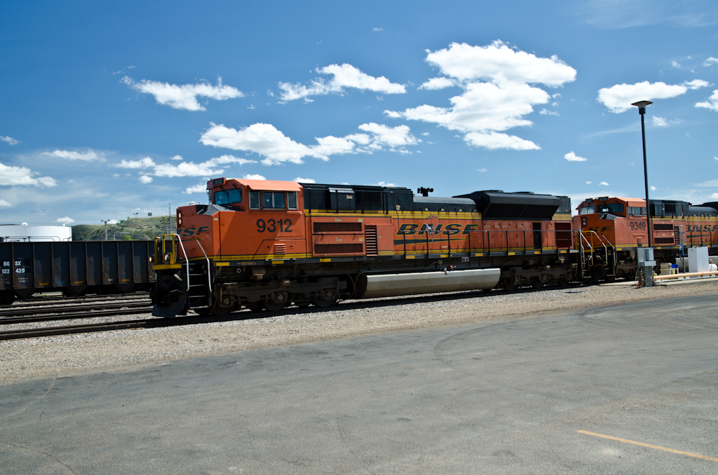 120616-212932-DSC_4362.jpg - Glendive Hauptbahnhof.16-6-2012