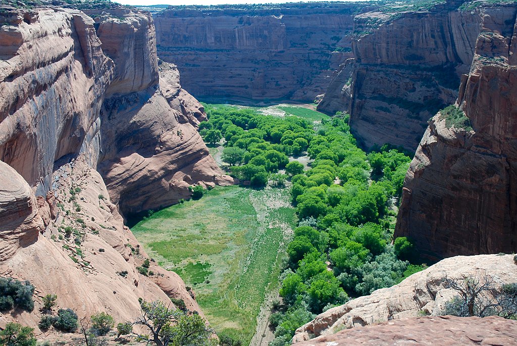 Project_20100604_0117.JPG - Canyon de ChellyNorth rim drive