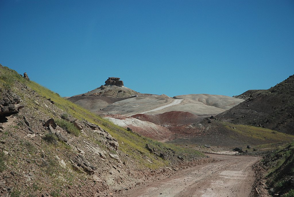 Project_20100606_0220.JPG - Cathedral Valley RoadBentonite hills