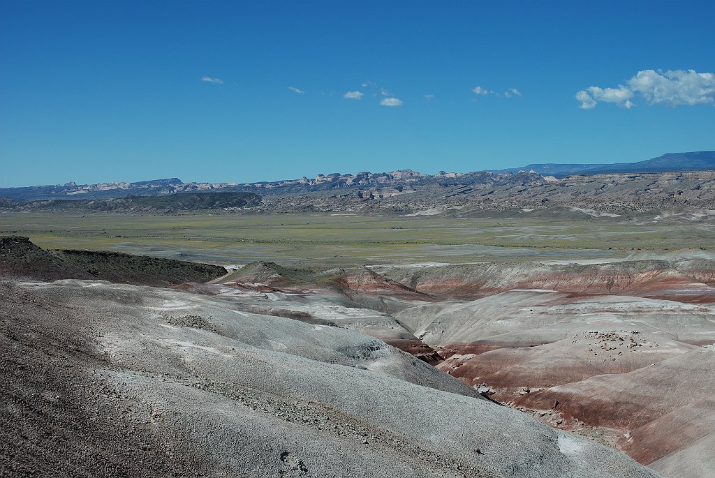 Project_20100606_0223.JPG - Cathedral Valley RoadBentonite hills