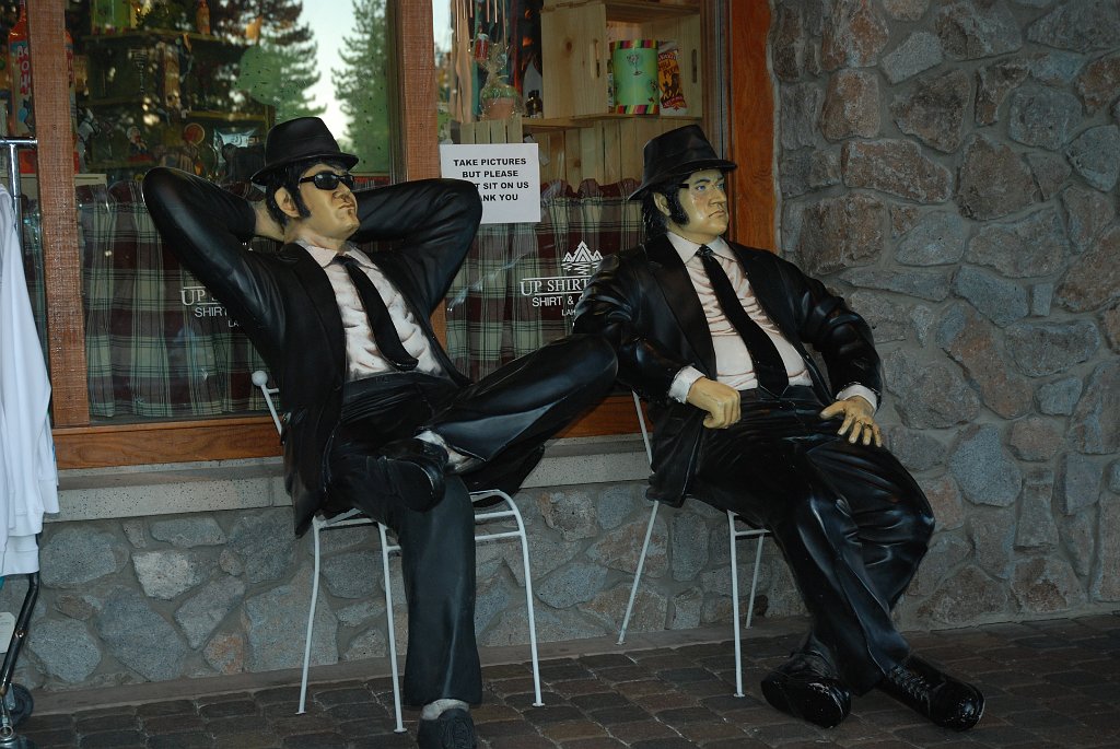 Project_20100610_0394.JPG - Blues Brothers