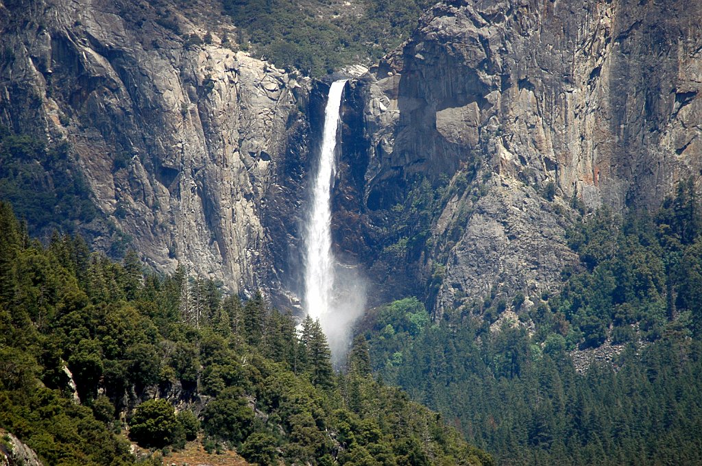 Project_20100612_0462.JPG - Yosemite NPBridal Veil Fall