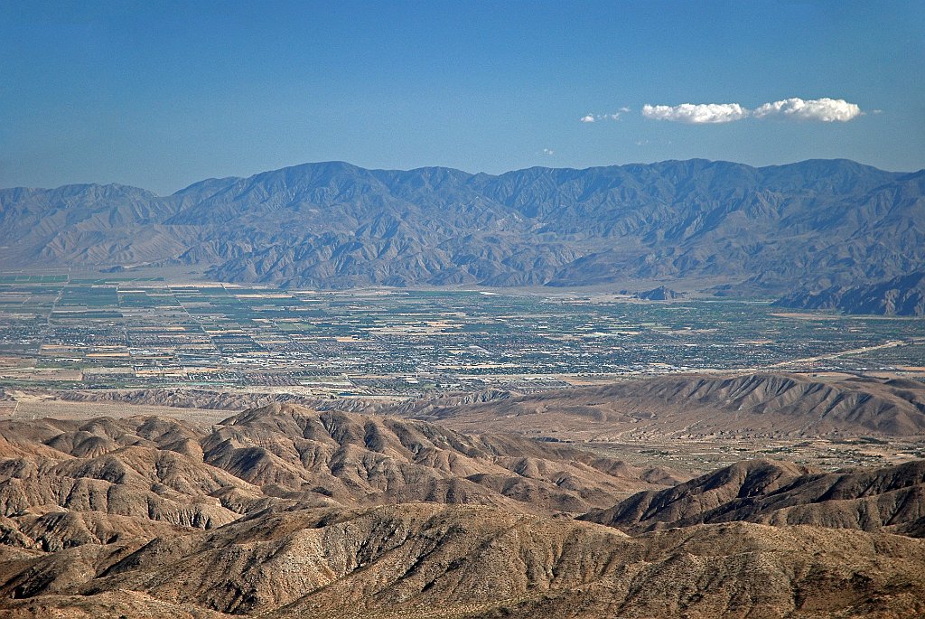 Project_20100614_0551.JPG - Joshua Tree NPKeys View