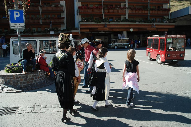 DSC_7261.JPG - Op weg naar huis